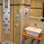 Otel De Savoie 3*